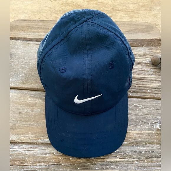 Nike Kids Navy‎ Blue Hat - Picture 8 of 12